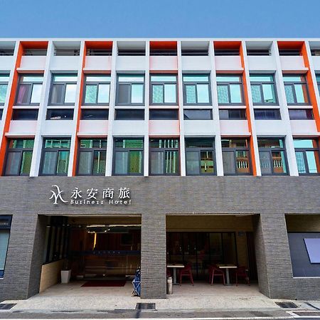 Yung An Business Hotel Dounan Bagian luar foto